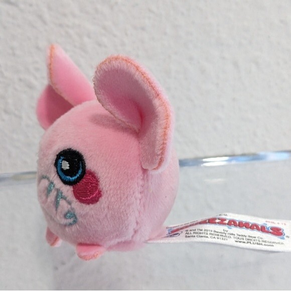 Squeezamals Pink Elephant, 2.25", 2019 - Picture 6 of 11
